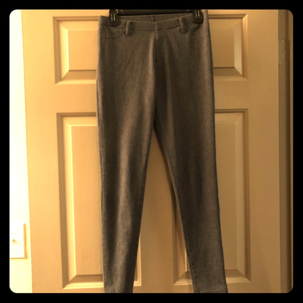 💟 Grey jegging slacks